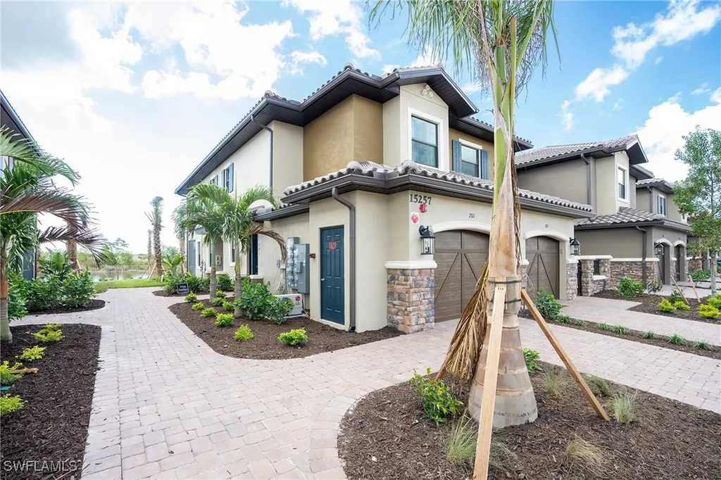 15257 Zeno Way Naples FL 34114