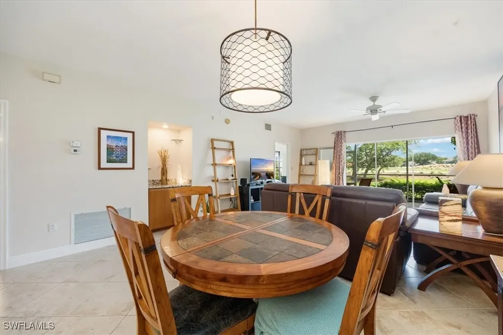 6025 Chardonnay Lane Naples FL 34119