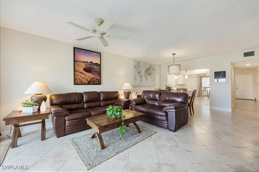 6025 Chardonnay Lane Naples FL 34119