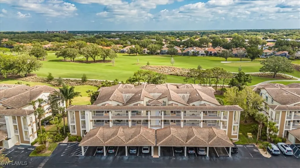 6025 Chardonnay Lane Naples FL 34119