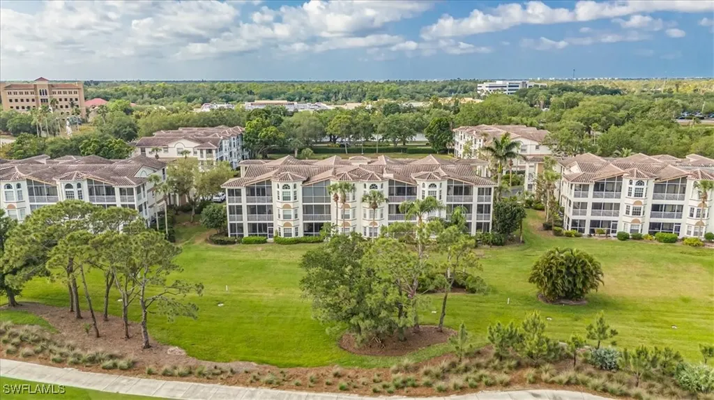 6025 Chardonnay Lane Naples FL 34119