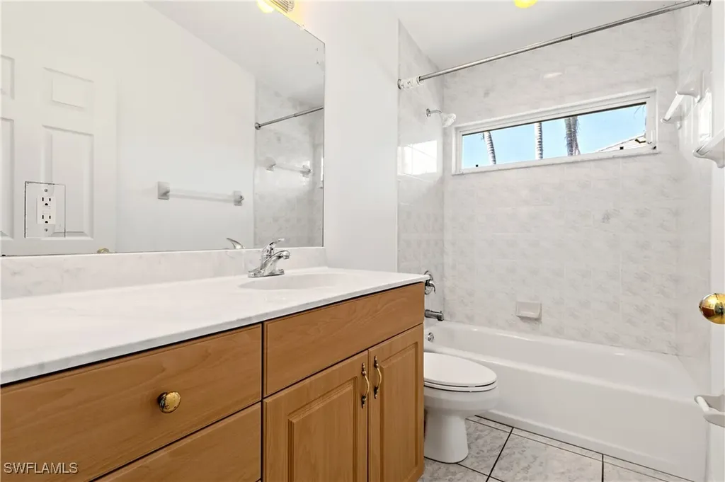 1001 NW 35th Avenue Cape Coral FL 33993