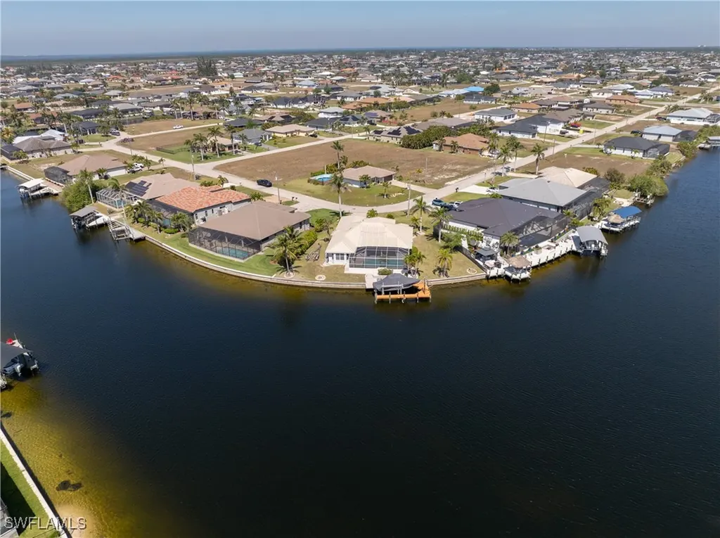 1001 NW 35th Avenue Cape Coral FL 33993
