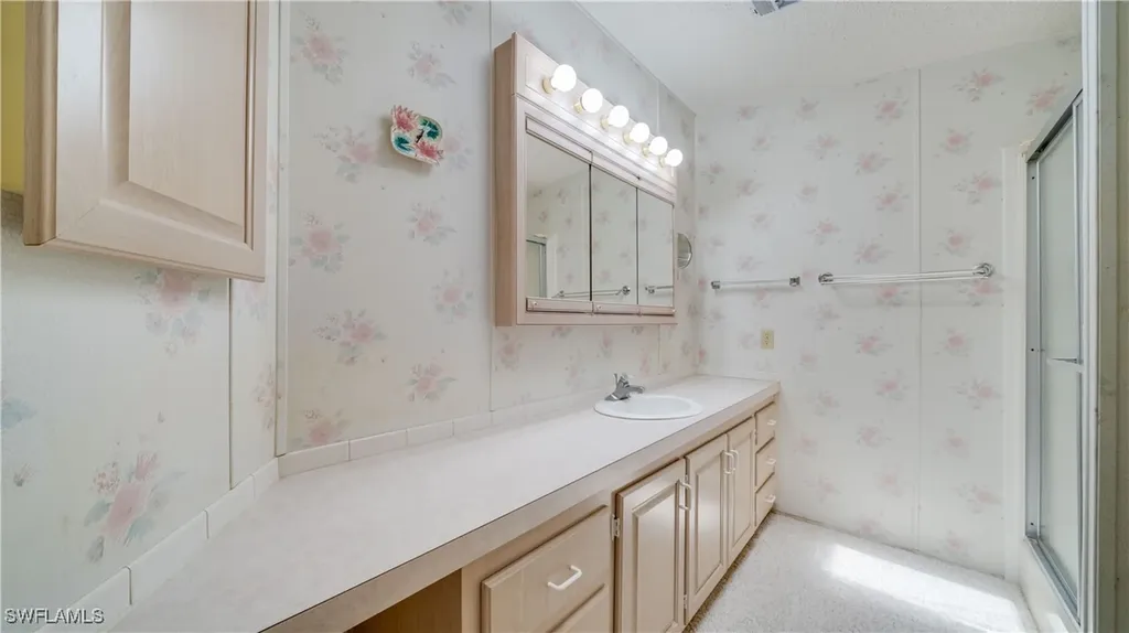 258 Lakeside Drive North Fort Myers FL 33903