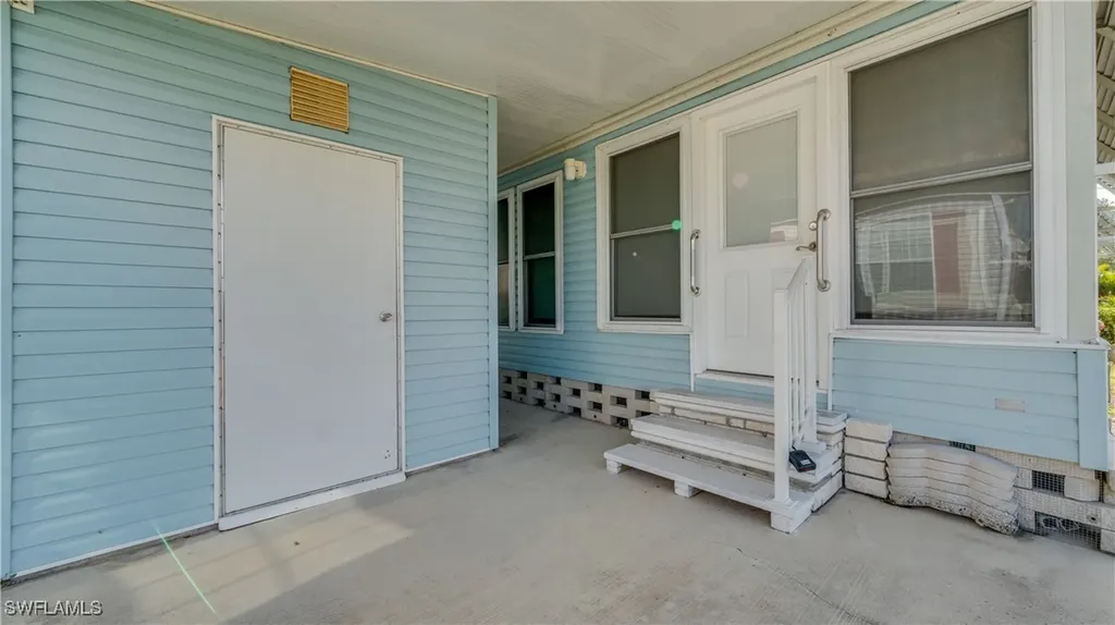 258 Lakeside Drive North Fort Myers FL 33903