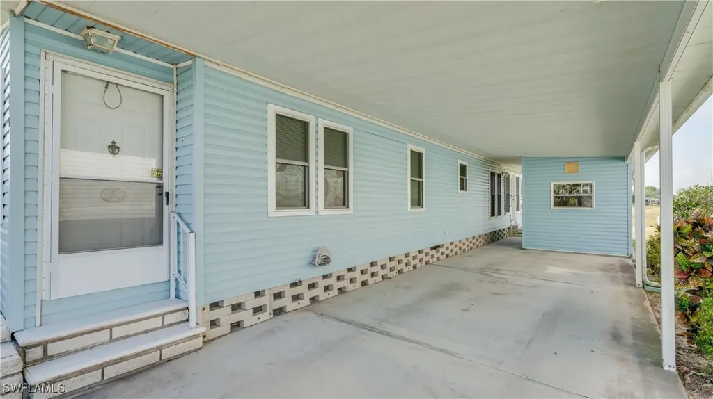 258 Lakeside Drive North Fort Myers FL 33903