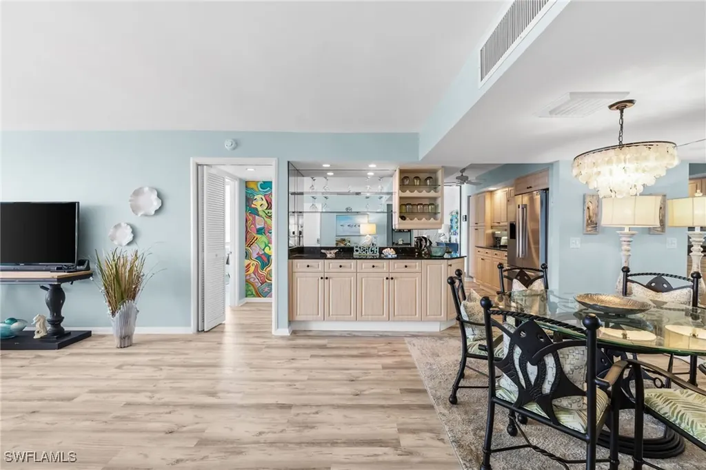 4001 Gulf Shore Boulevard N Naples FL 34103