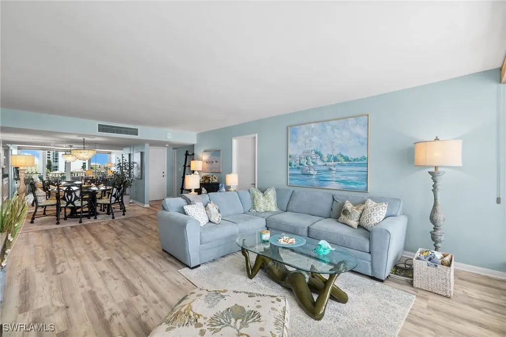 4001 Gulf Shore Boulevard N Naples FL 34103