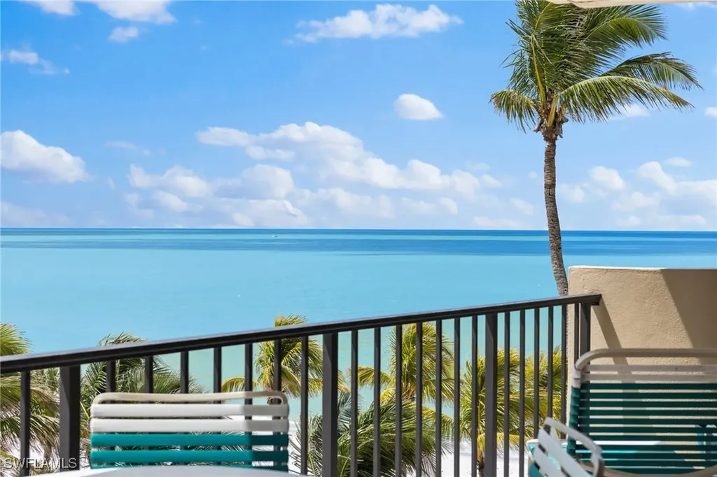 4001 Gulf Shore Boulevard N Naples FL 34103