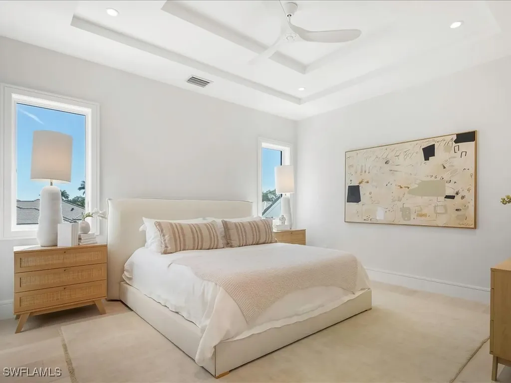 612 Binnacle Drive Naples FL 34103
