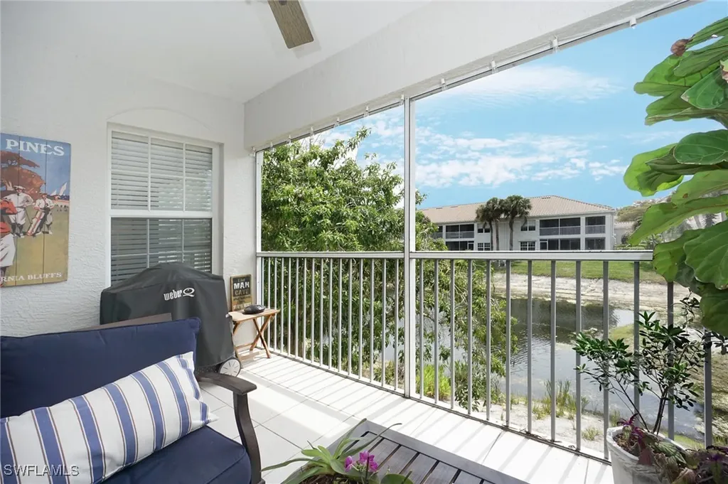 6910 Satinleaf Road N Naples FL 34109