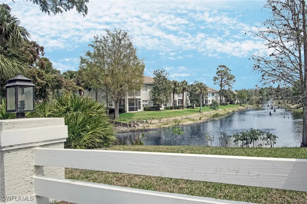 6910 Satinleaf Road N Naples FL 34109