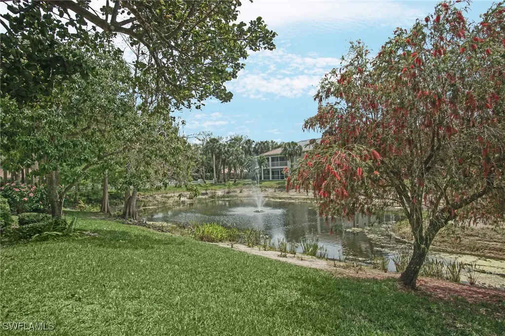 6910 Satinleaf Road N Naples FL 34109