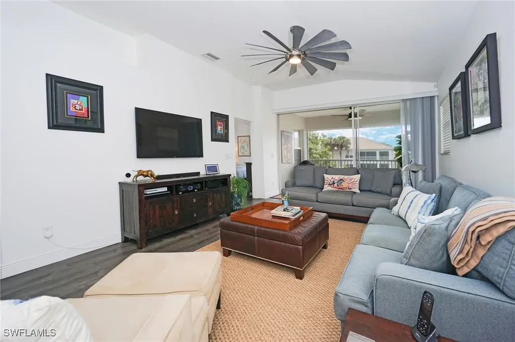 6910 Satinleaf Road N Naples FL 34109