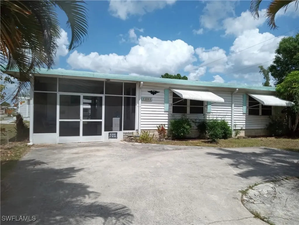 1091 Laurel Drive North Fort Myers FL 33917