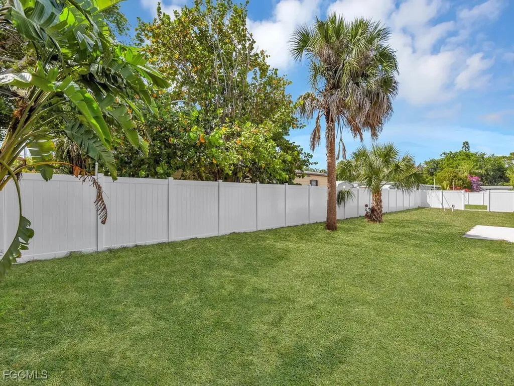 21190 Cypress Park Circle Estero FL 33928