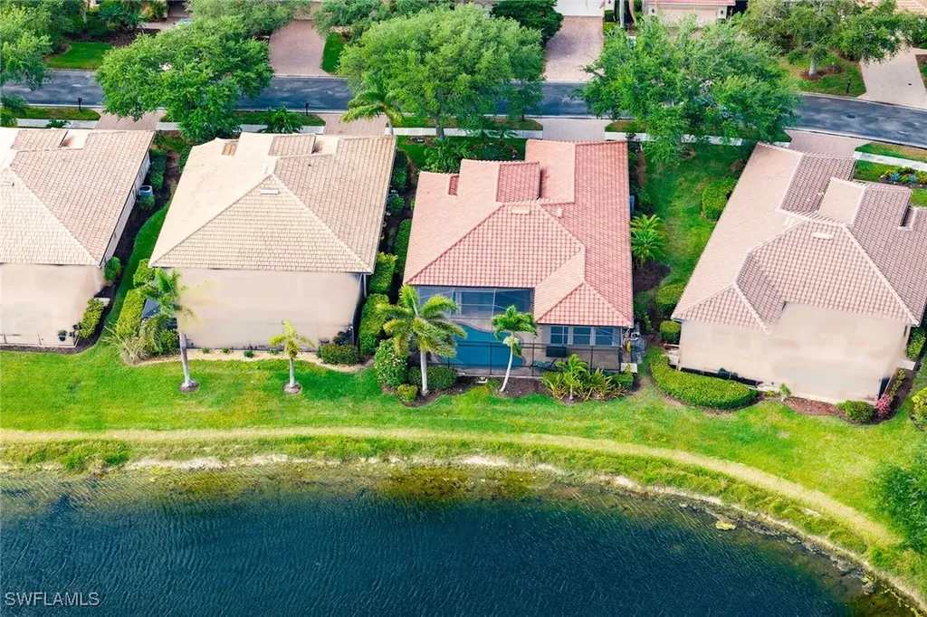 6806 Bent Grass Drive Naples FL 34113