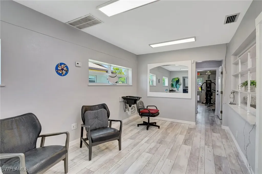 1230 Betmar Boulevard North Fort Myers FL 33903