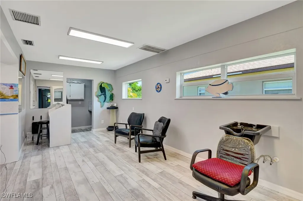 1230 Betmar Boulevard North Fort Myers FL 33903