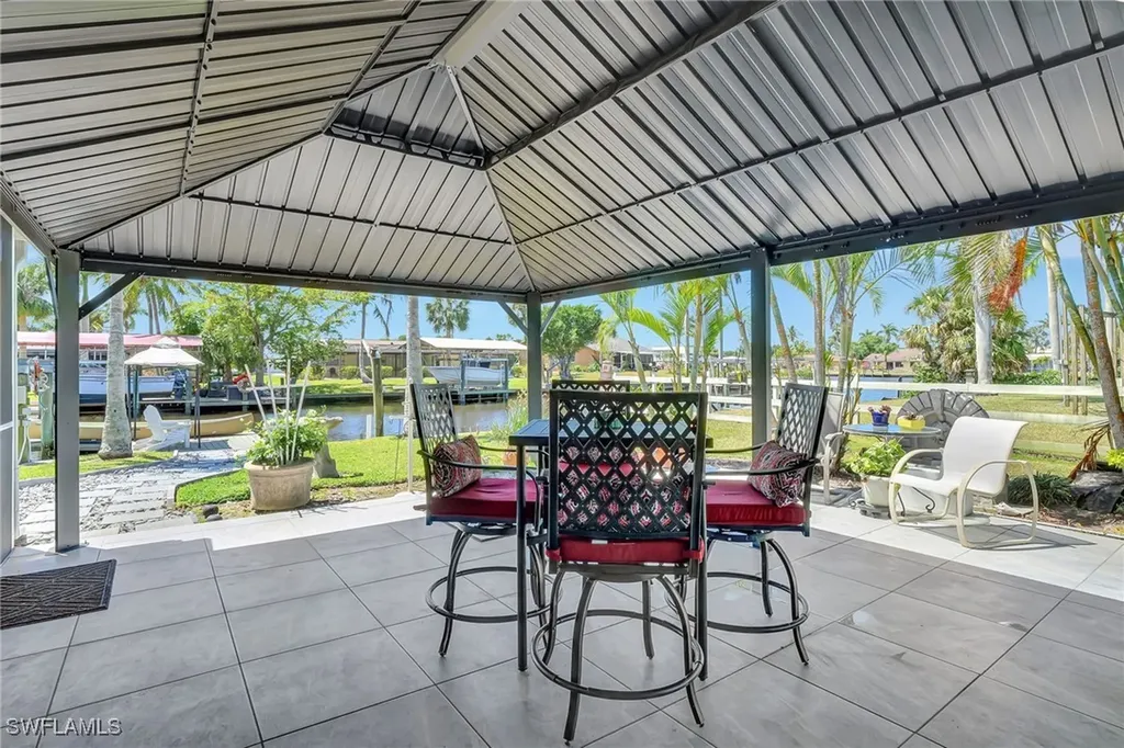 1230 Betmar Boulevard North Fort Myers FL 33903