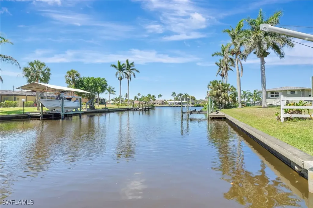 1230 Betmar Boulevard North Fort Myers FL 33903