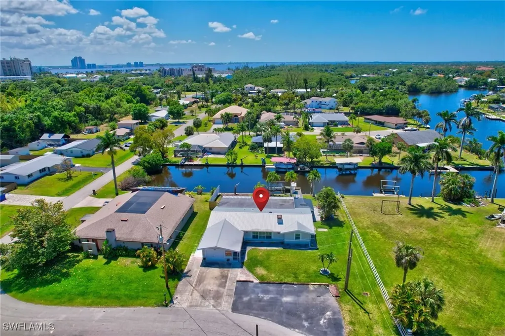 1230 Betmar Boulevard North Fort Myers FL 33903