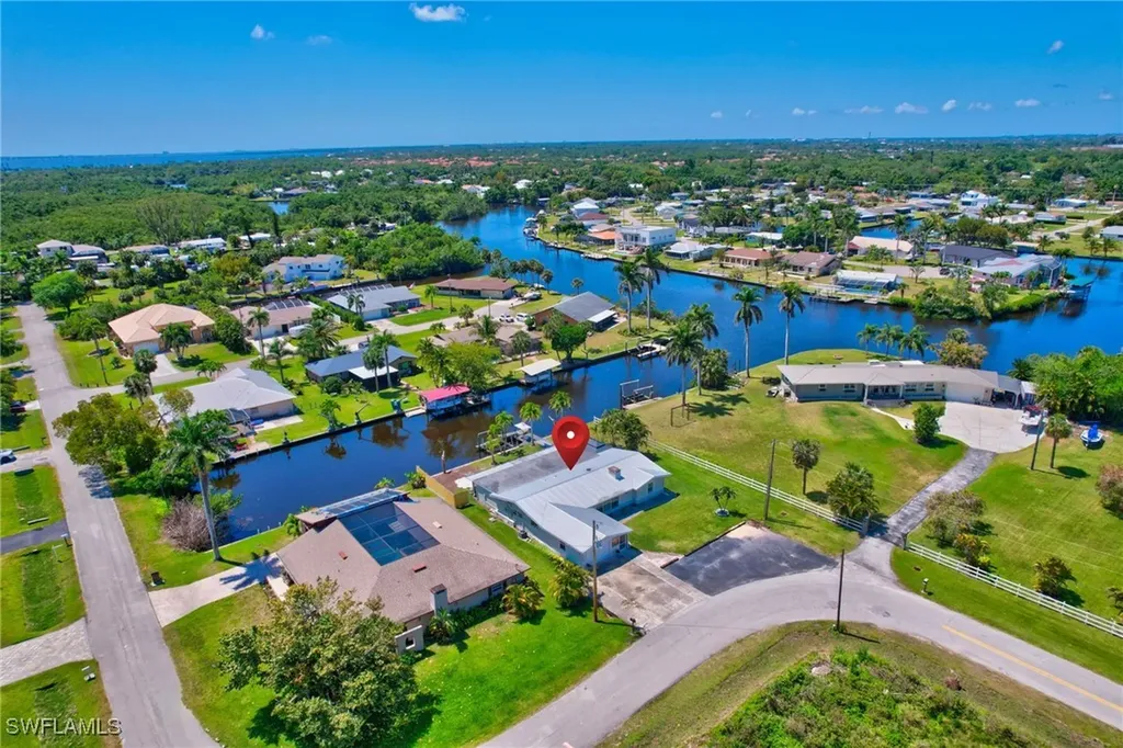 1230 Betmar Boulevard North Fort Myers FL 33903