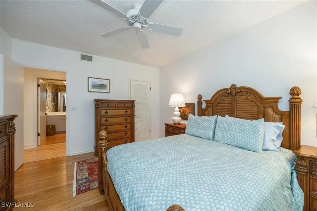 780 Willowbrook Drive Naples FL 34108