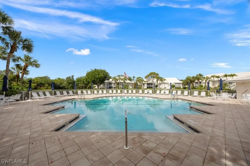 780 Willowbrook Drive Naples FL 34108