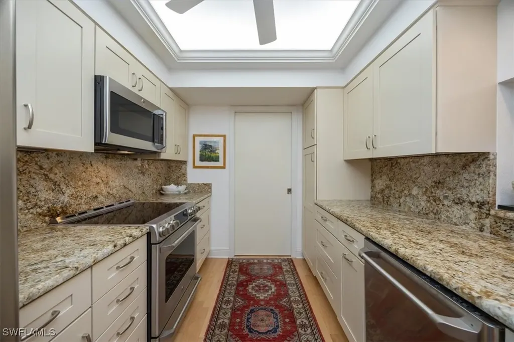 780 Willowbrook Drive Naples FL 34108