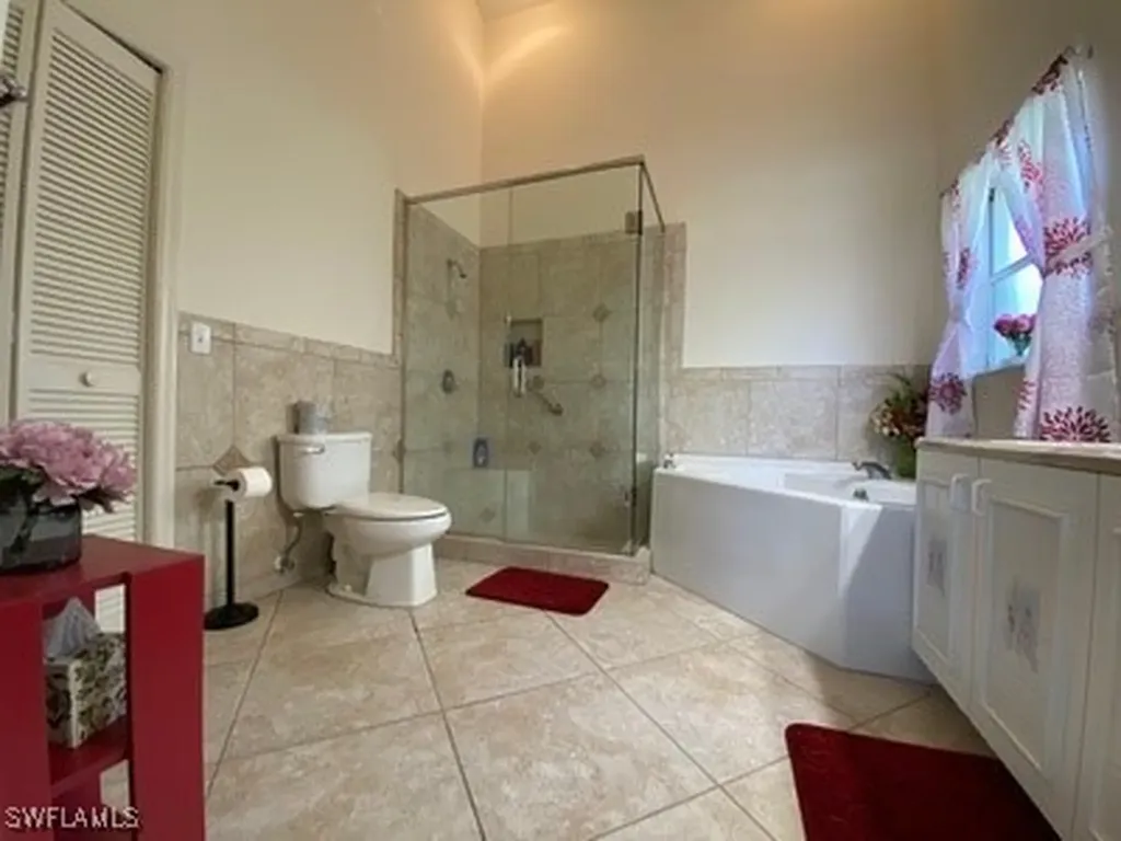 920 Belville Boulevard Naples FL 34104