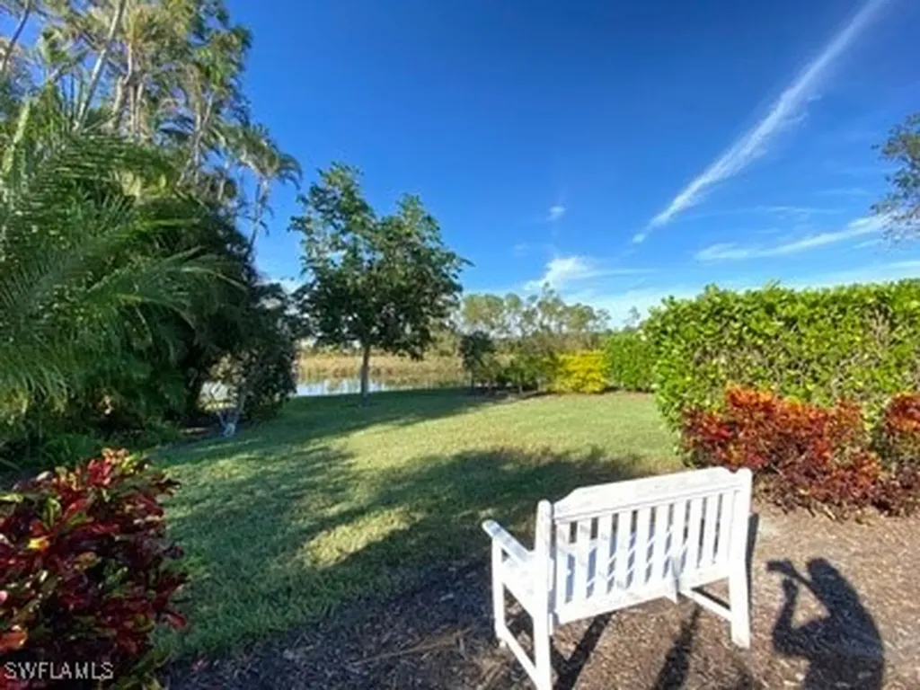 920 Belville Boulevard Naples FL 34104