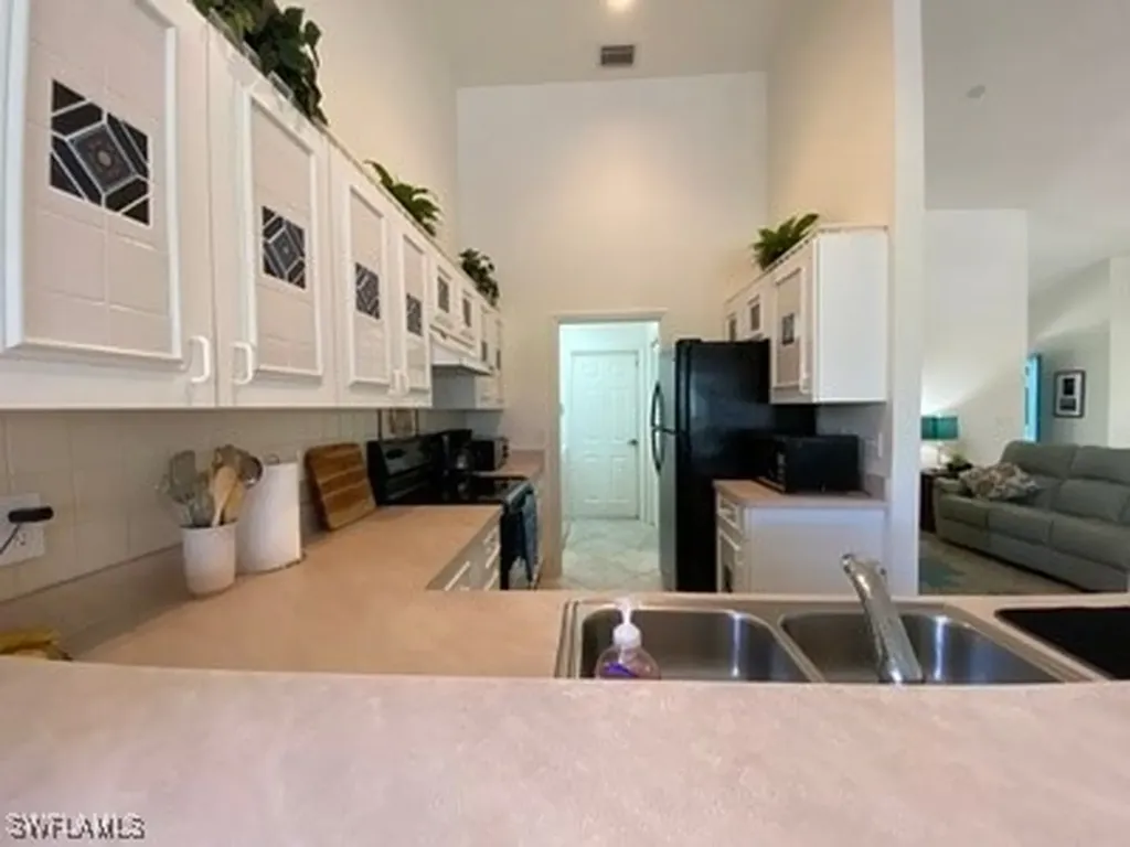 920 Belville Boulevard Naples FL 34104