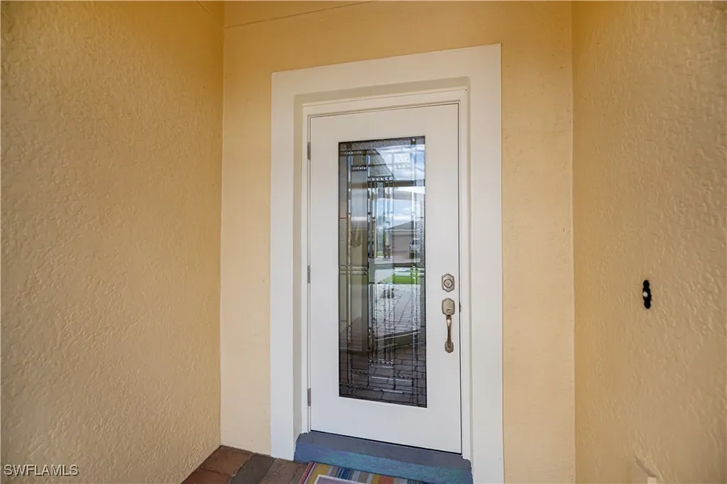 2630 Manzilla Lane Cape Coral FL 33909