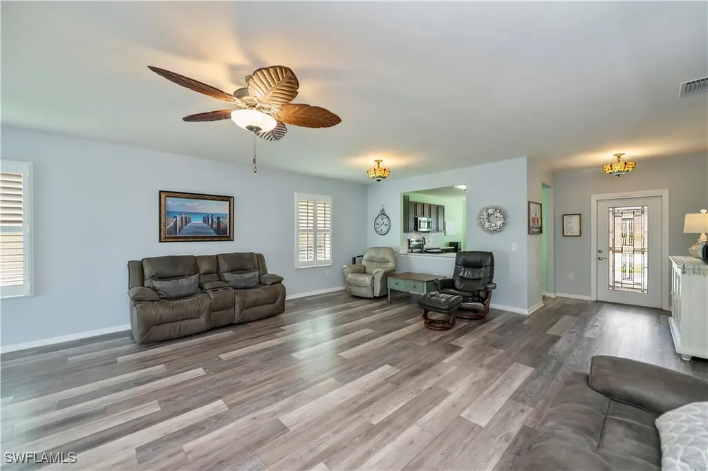 2630 Manzilla Lane Cape Coral FL 33909