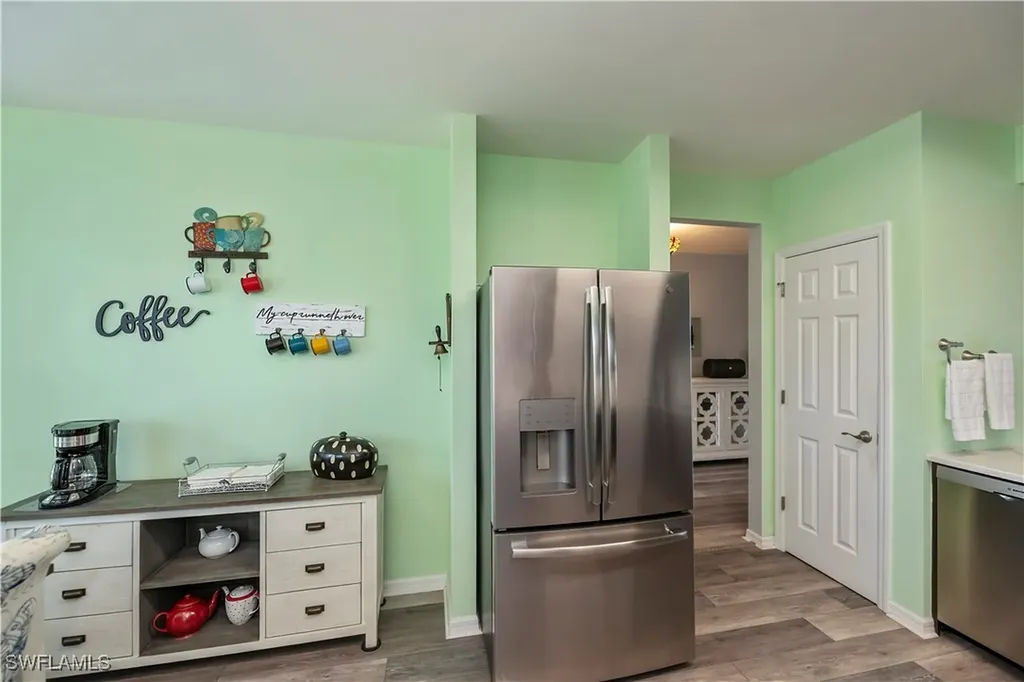 2630 Manzilla Lane Cape Coral FL 33909