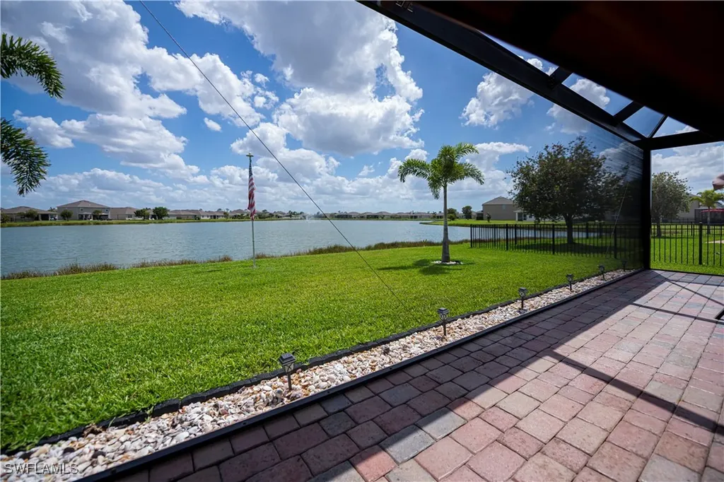 2630 Manzilla Lane Cape Coral FL 33909