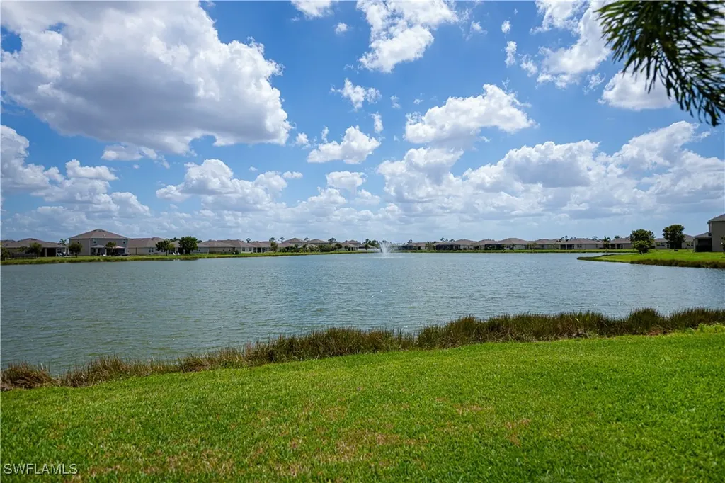 2630 Manzilla Lane Cape Coral FL 33909