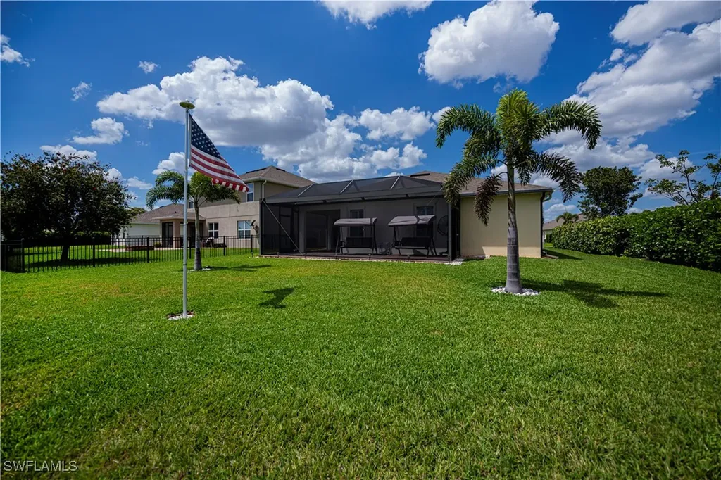 2630 Manzilla Lane Cape Coral FL 33909