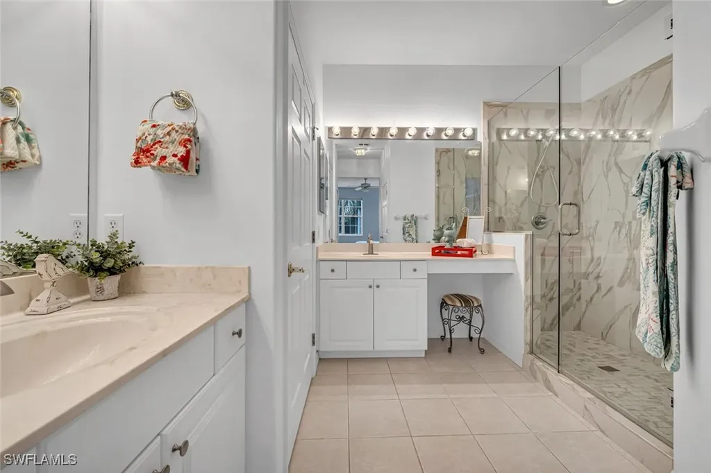 4844 Hampshire Court Naples FL 34112