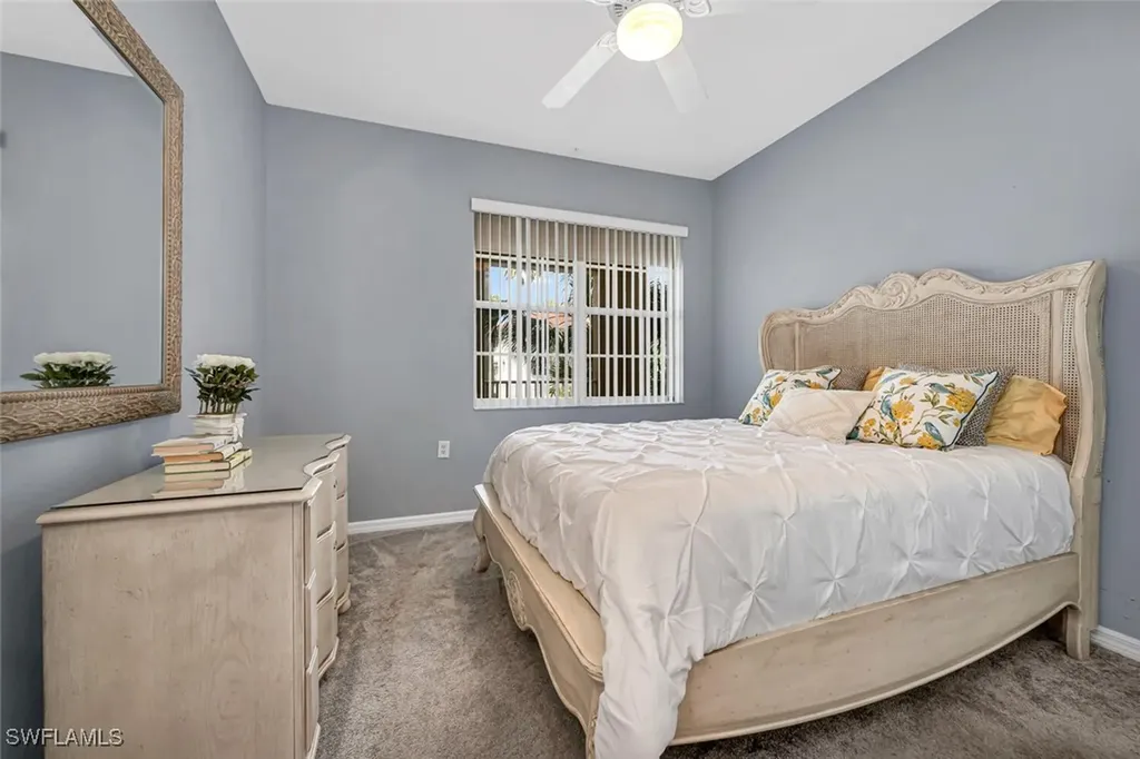 4844 Hampshire Court Naples FL 34112