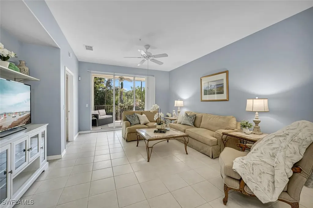 4844 Hampshire Court Naples FL 34112
