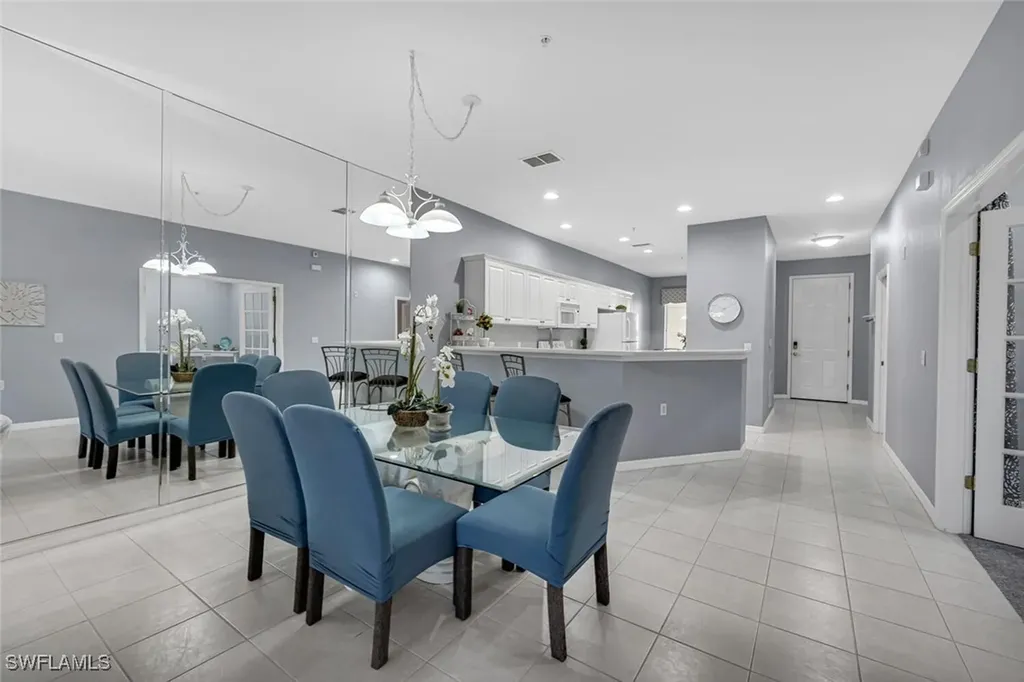 4844 Hampshire Court Naples FL 34112