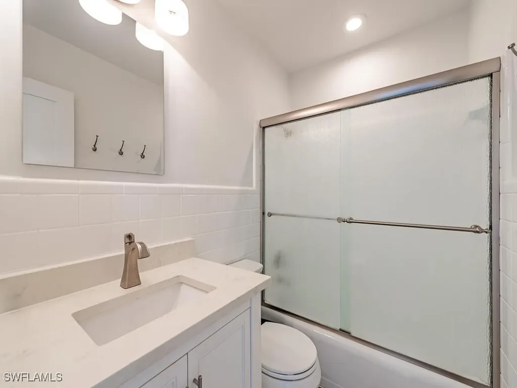 473 12th Avenue S Naples FL 34102
