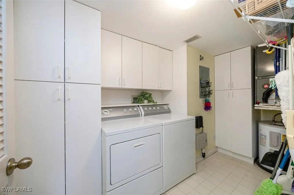 5980 Amherst Drive Naples FL 34112