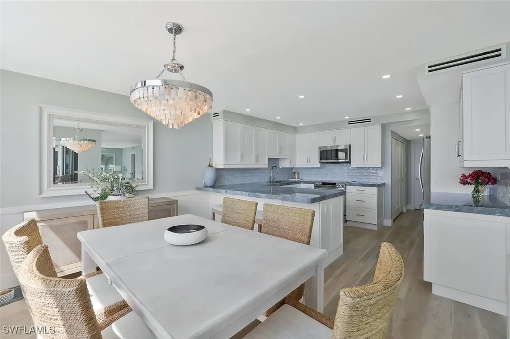 9375 Gulf Shore Drive Naples FL 34108