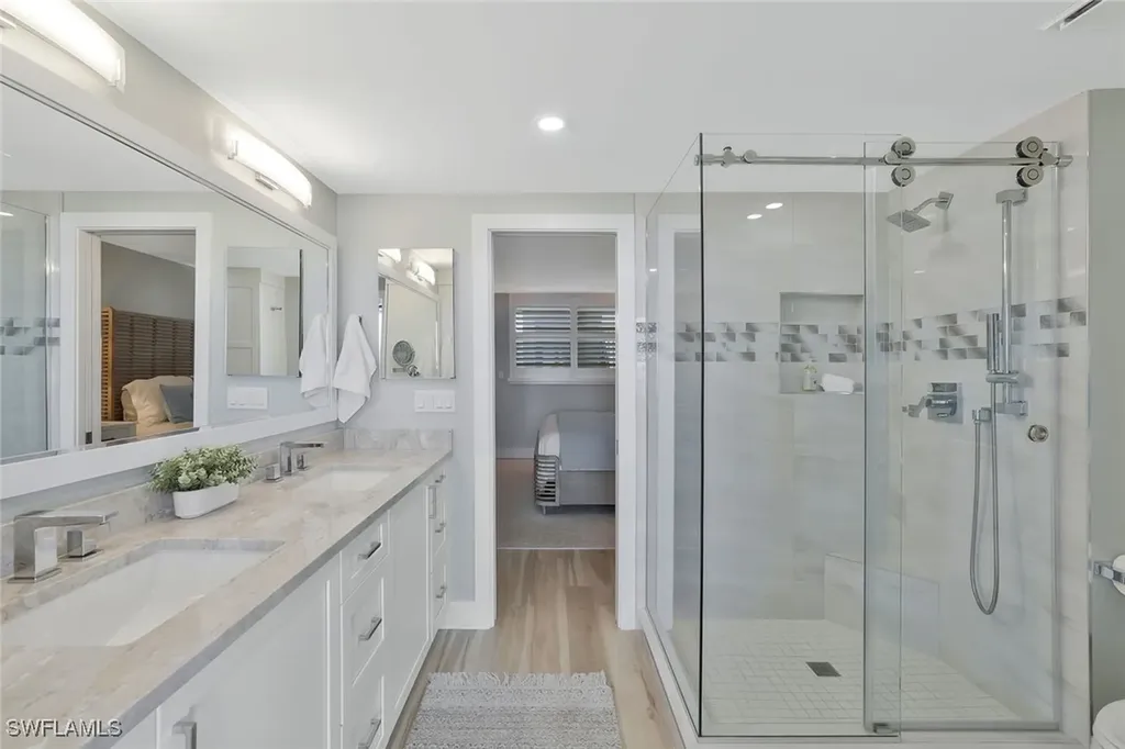 9375 Gulf Shore Drive Naples FL 34108