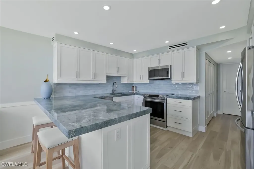 9375 Gulf Shore Drive Naples FL 34108