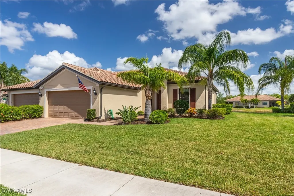 10331 Whispering Palms Drive Fort Myers FL 33913