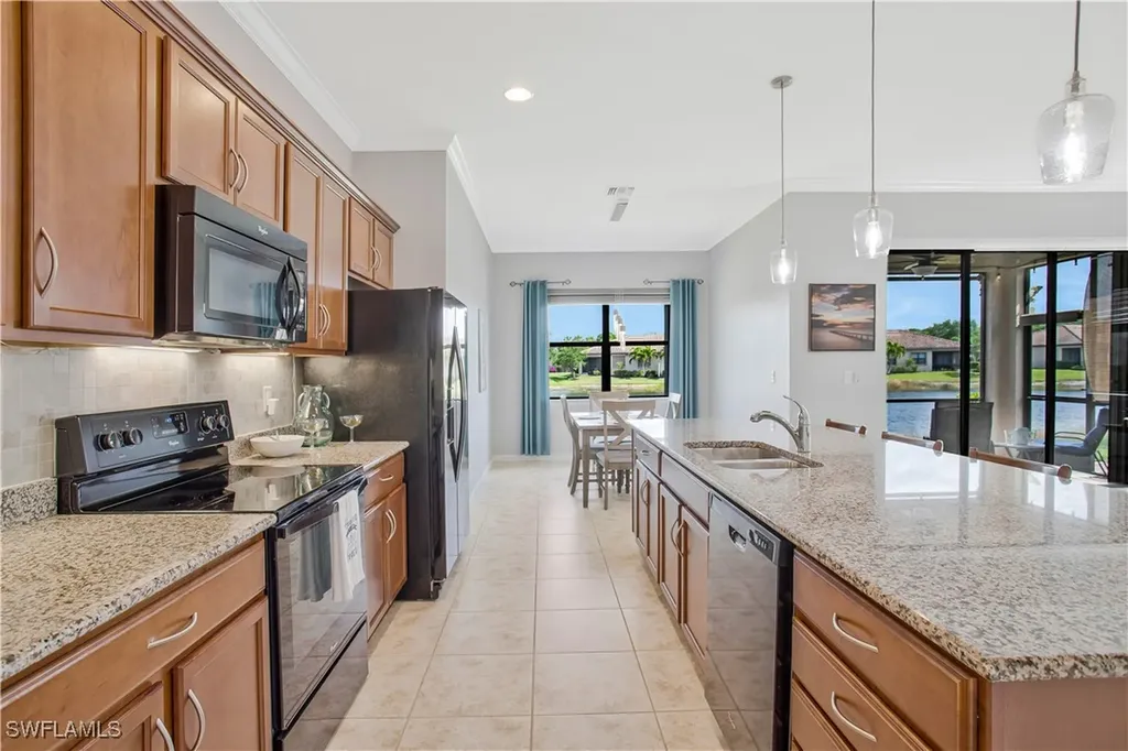10331 Whispering Palms Drive Fort Myers FL 33913